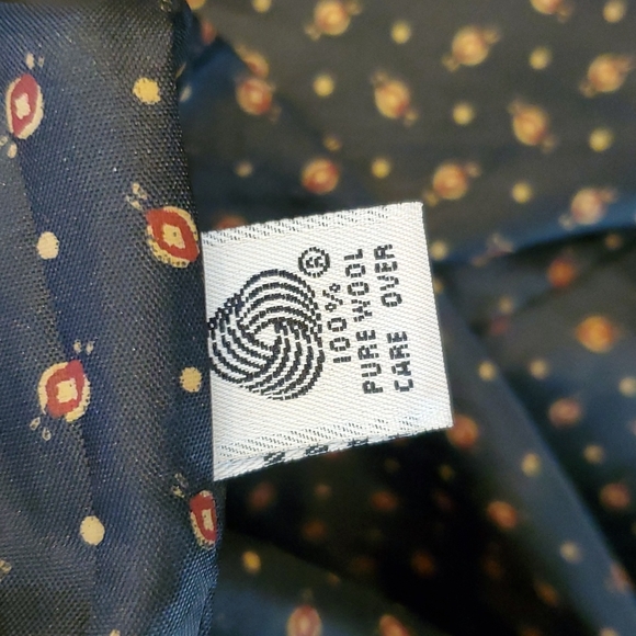 Collectibles by Ashley Scott - Picture 14 of 16